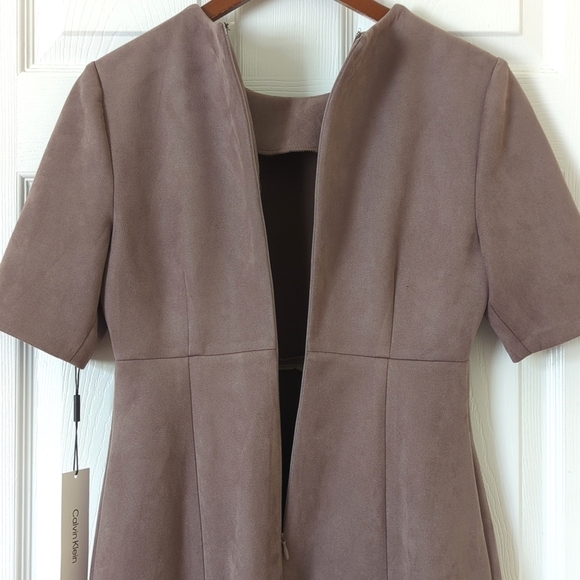 Calvin Klein Faux Suede Round Neck Short Sleeve Pleated A-Line Mini Dress Gray 6 - Picture 12 of 13